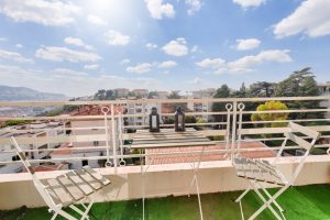 Nizza Cimiez – Luminoso appartamento di 4 locali con splendida vista sul mare e sulla città