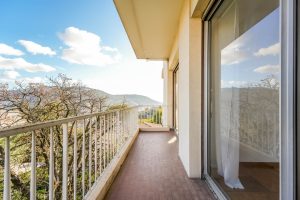 Nizza Cimiez – Appartamento di 2 locali ad un piano alto vicino a tutti i servizi