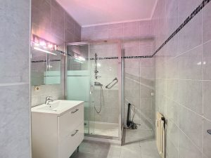 Cimiez Nice – Spacious One Bedroom Apartment in Residence