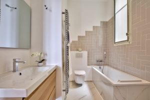 Lower Cimiez – Beautiful Bourgeois Apartment 133 sqm Panoramic Sea and City View