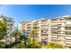 Nizza – Promenade des Anglais – Bellissimo 3 locali di 65 m² completamente ristrutturato con vista mare in vendita