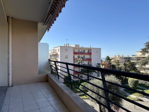 Nice Cimiez – Apartment with terrace facing south-west