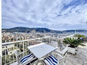 Nice Cimiez – Toit terrasse avec vaste séjour