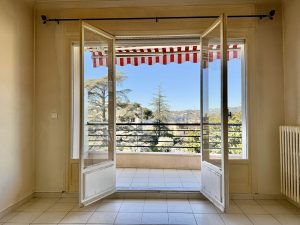 Nice Cimiez – Apartment with terrace facing south-west