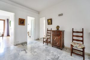 Nice – On a Quiet Street in the Cimiez Flirey District