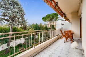 Nice – On a Quiet Street in the Cimiez Flirey District