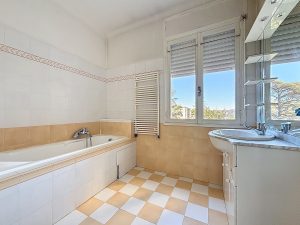 Nice Cimiez – Apartment with terrace facing south-west