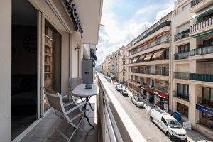 NICE – Musiciens – Bel appartement 3 pièces rénové en plein cœur des Musiciens