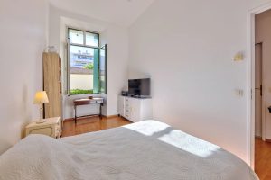 NIZZA – Cimiez : Spazioso appartamento di 2 locali in una residenza storica