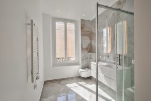 Nice – Le Port  – Spacious 5-Room Apartment of 136 sqm on a High Floor, Fully Renovated