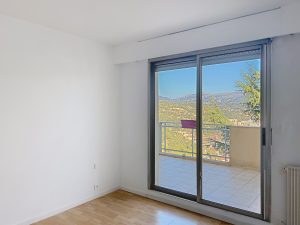 Vaste 4 Pièces lumineux 118 m² à louer