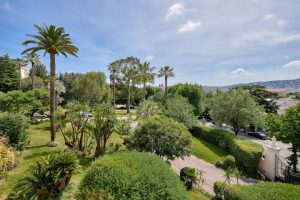 Nice – Exceptional Renovated Apartment in a former Cimiez Palace