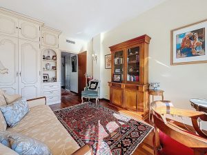 Nice Cimiez / Cemenelum – Spacieux 3 pièces avec vue mer dans prestigieuse résidence avec parc