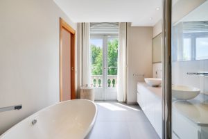 Nice – Exceptional Renovated Apartment in a former Cimiez Palace
