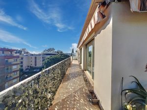 Vaste 4 Pièces lumineux 118 m² à louer