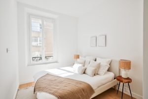 Nice – Le Port  – Spacious 5-Room Apartment of 136 sqm on a High Floor, Fully Renovated