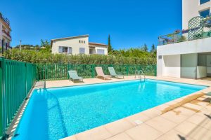 Nice Cimiez – Appartement et son magnifique jardin avec jacuzzi