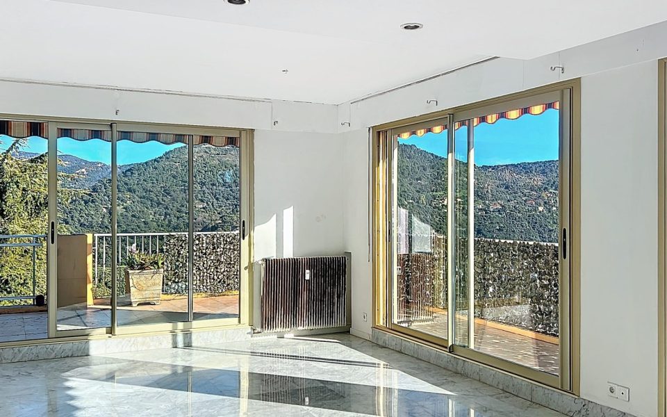 Vaste 4 Pièces lumineux 118 m² à louer