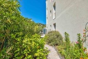 Nice Cimiez – Appartement et son magnifique jardin avec jacuzzi