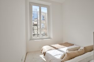 Nice – Le Port  – Spacious 5-Room Apartment of 136 sqm on a High Floor, Fully Renovated