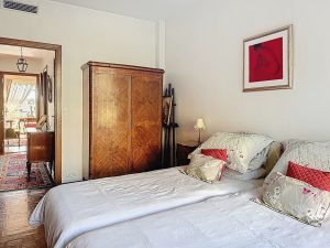 Nice Cimiez / Cemenelum – Spacieux 3 pièces avec vue mer dans prestigieuse résidence avec parc