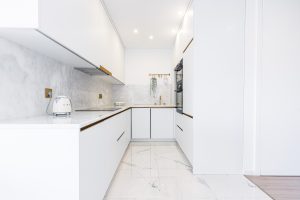 VILLEFRANCHE SUR MER – Corne d’Or – Magnificent, fully renovated 3-room apartment with terrace and panoramic sea view