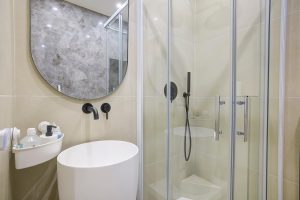 Nice – Cimiez – Beautiful 3-room apartment of 73 m² with terrace, fully renovated