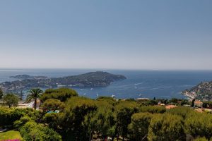 NICE – Le Vinaigrier – 142 m² en dernier étage avec terrasses et vue panoramique d’exception