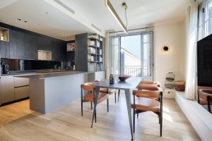 NICE – Dubouchage – Stunning 4-room apartment of 100.89 sqm in a character residence in the heart of the city