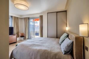 NICE – Dubouchage – Stunning 4-room apartment of 100.89 sqm in a character residence in the heart of the city