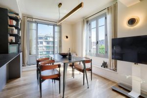 NICE – Dubouchage – Stunning 4-room apartment of 100.89 sqm in a character residence in the heart of the city