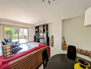 Nice – Gairaut Apartment 2 Bedroom Apartment 92 sqm with Garden and Garage