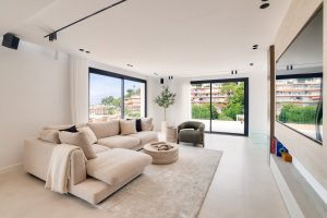 NICE – Mont Boron – Stunning 120 m² Penthouse Fully Renovated with an 80 m² Terrace and Panoramic View