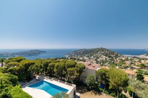 NICE – Le Vinaigrier – 142 m² en dernier étage avec terrasses et vue panoramique d’exception