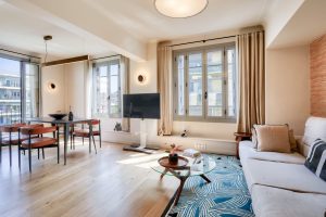 NICE – Dubouchage – Stunning 4-room apartment of 100.89 sqm in a character residence in the heart of the city