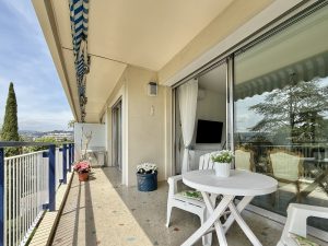 Nice Cimiez – Spacieux 3 pièces de 80 m2 dans résidence luxueuse
