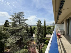 Nice Cimiez – Spacieux 3 pièces de 80 m2 dans résidence luxueuse