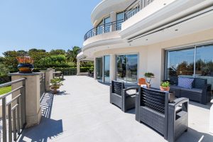 Pour horizon, la Méditerranée