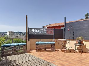 Charming House with Sea View in Nice East.