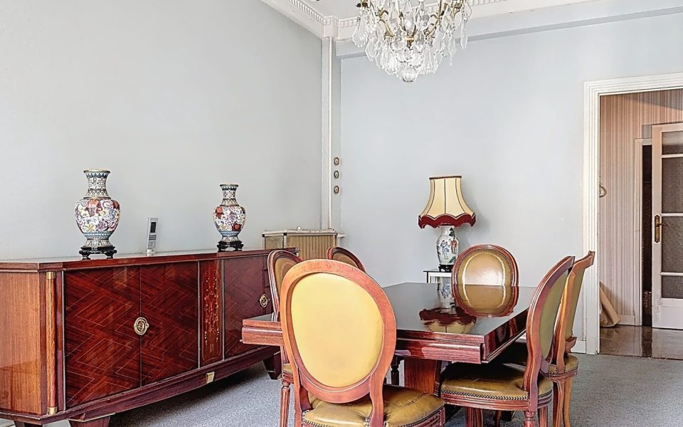 Nice Cimiez – Spacieux appartement dans magnifique résidence Art Déco de Cimiez