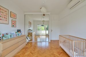 Nice Cimiez – Magnificent Renovated 2-Bedroom Apartment in a Prestigious Residence