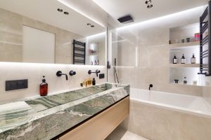 NICE – Mont Boron – Magnifique Penthouse de 120 m² entièrement rénové avec une terrasse de 80 m² et vue panoramique