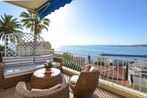 Superb 3/4 Bedroom Apartment with Ppanoramic View – Mont Boron