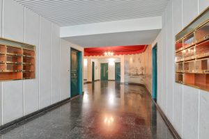 Nice Cimiez – Magnificent Renovated 2-Bedroom Apartment in a Prestigious Residence