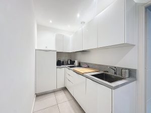 Beautiful 1 Bedroom Garden Apartment in the Heart of Cimiez