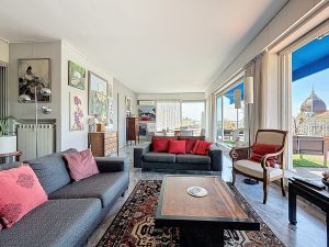 Cimiez Storico – Ultimo piano con terrazza circolare, vista mare e palazzi Belle Époque
