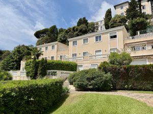 Nice Cimiez – Espace, calme, piscine : que du bonheur !