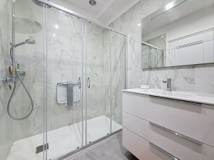 Nice Cimiez – Espace, calme, piscine : que du bonheur !