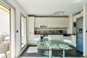 Nizza Valrose – 4 camere all’ultimo piano con terrazza