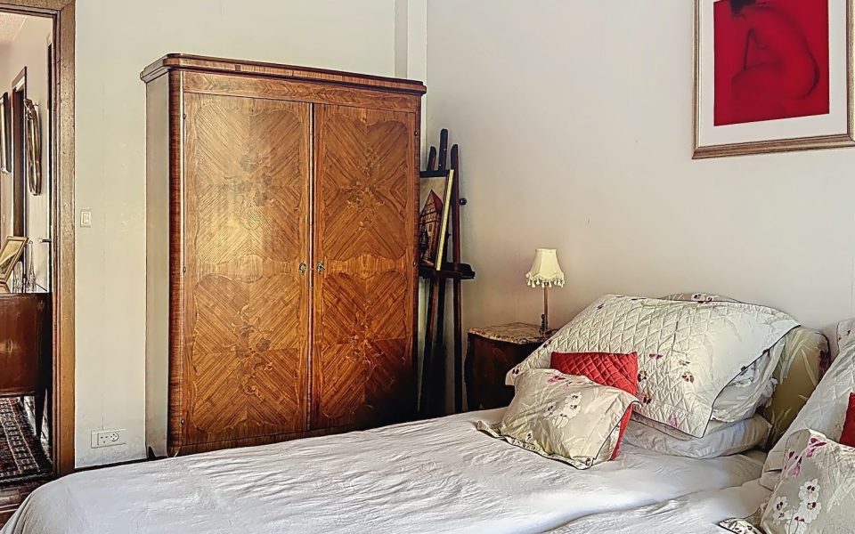 Nice Cimiez / Cemenelum – Spacious 3-room apartment with sea view in prestigious residence with grounds